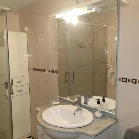 Alojamento de Acomodação e Pequeno-almoço Boliches Fuengirola